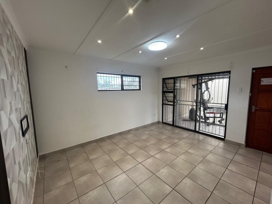 2 Bedroom Property for Sale in Gonubie Eastern Cape